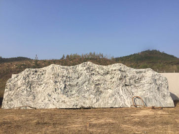 門(mén)牌石荒料